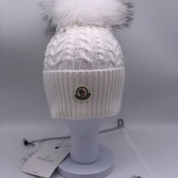 官网同步20秋季最新款-Moncler新款针织帽，独家定制超大毛球，特别火爆，采用精选毛线，手感超柔软，弹性极佳