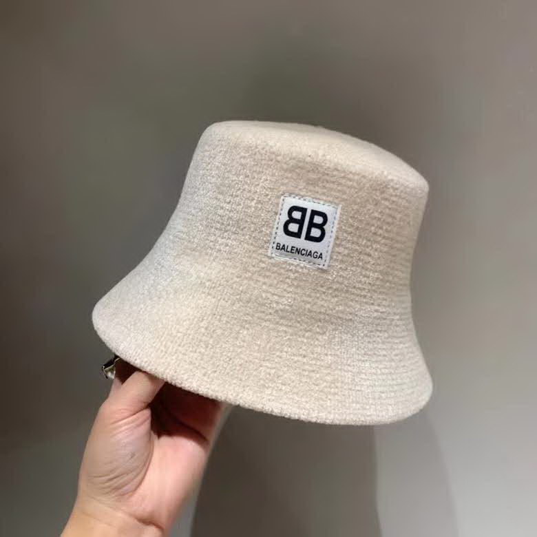 20冬季最新专柜款-Balenciaga双B字母渔夫帽，太阳帽，秋季灯芯绒面料，轻盈透气百搭款，可折叠出门携带方便