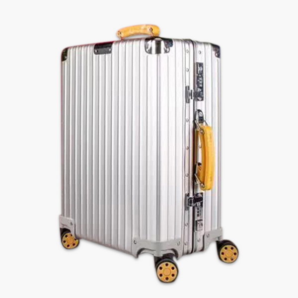 日默瓦/Rimowa 旅行箱，全​铝​镁‎合金，经典款​的新版‎本，彩色皮质把手，购买就送透明套，4个轮子，2个手把，绑带，想怎么换就怎么换，永远是街头机场最靓的你