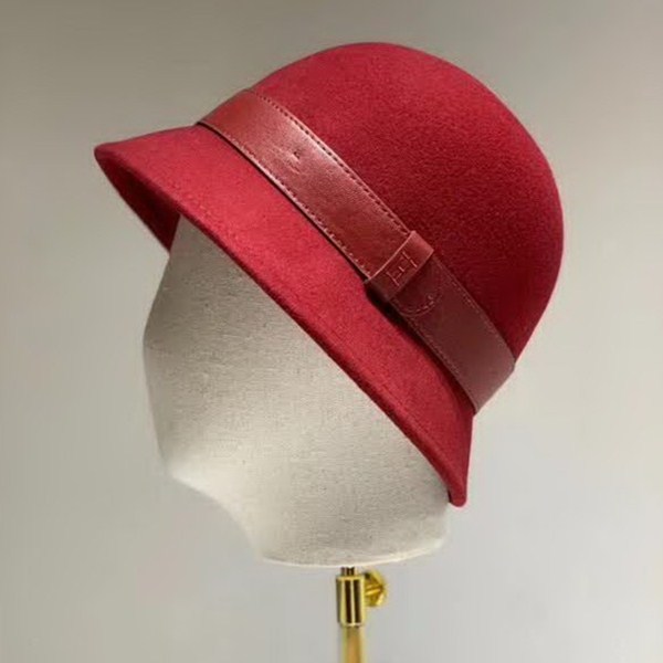 20冬季最新专柜款-爱马仕Hermes2020新款羊毛礼帽，羊毛盆帽，高档皮带刺绣logo 超级大牌范儿，机场必备神器