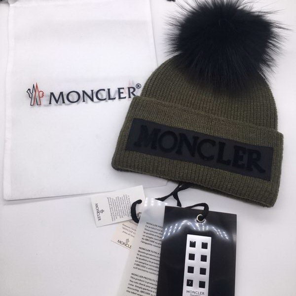 官网同步20秋季最新款-Moncler新款针织帽，独家定制超大毛球，特别火爆，采用精选毛线，手感超柔软，弹性极佳