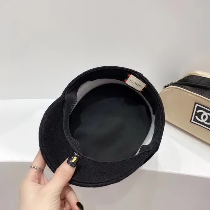 20冬季最新专柜款-古驰Gucci锁扣羊毛呢子军帽，简约轻奢大牌风，简约百搭气质款，保暖凹造型必备单品！