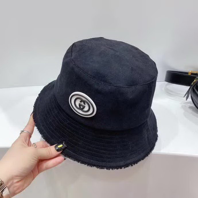 20冬季最新专柜款-古驰Gucci新款磨毛秋冬款渔夫帽，GG新标志渔夫，羔毛内檐，秋冬气息浓重，百搭暖色调，喜欢简约休闲的宝宝可以放心入，不踩雷系列！