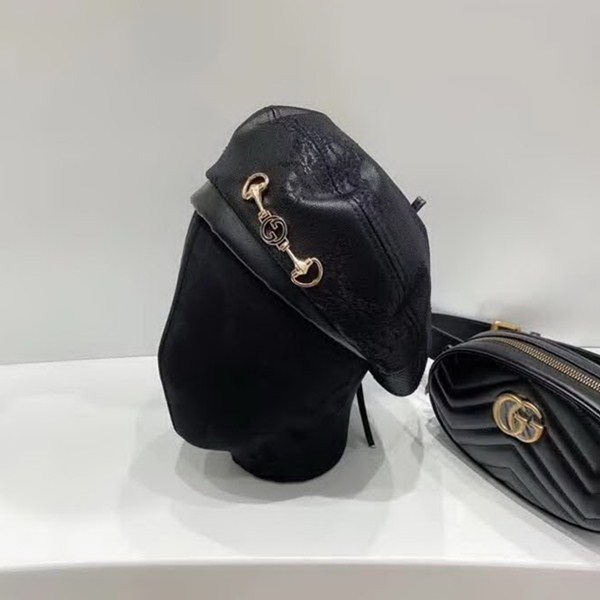 20冬季最新专柜款-古驰Gucci锁扣蕾丝双层皮革贝雷