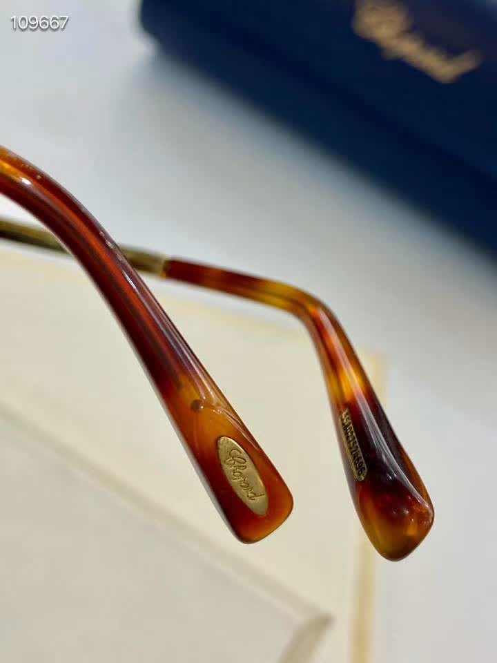 ☆「时尚达人首选」肖邦Chopard☆2020全网最新太阳眼镜流行趋势销量排行第一,让你做最耀眼最酷的时尚达人