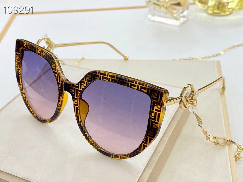 ☆「时尚达人首选」芬迪Fendi链条墨镜☆2020全网最新太阳眼镜流行趋势销量排行第一,让你做最耀眼最酷的时尚达人