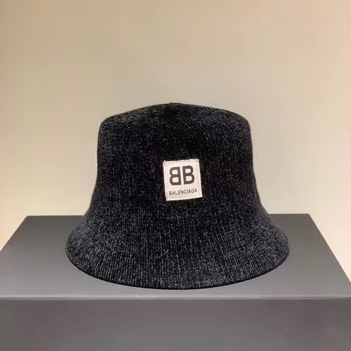20冬季最新专柜款-Balenciaga双B字母渔夫帽，太阳帽，秋季灯芯绒面料，轻盈透气百搭款，可折叠出门携带方便