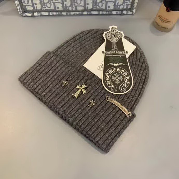 20冬季最新专柜款-ChromeHearts网红时尚博主推荐款皮标针织毛线帽，手感超柔软舒适的针织线帽，弹性极佳！时尚街头风，黑白时尚百搭色！