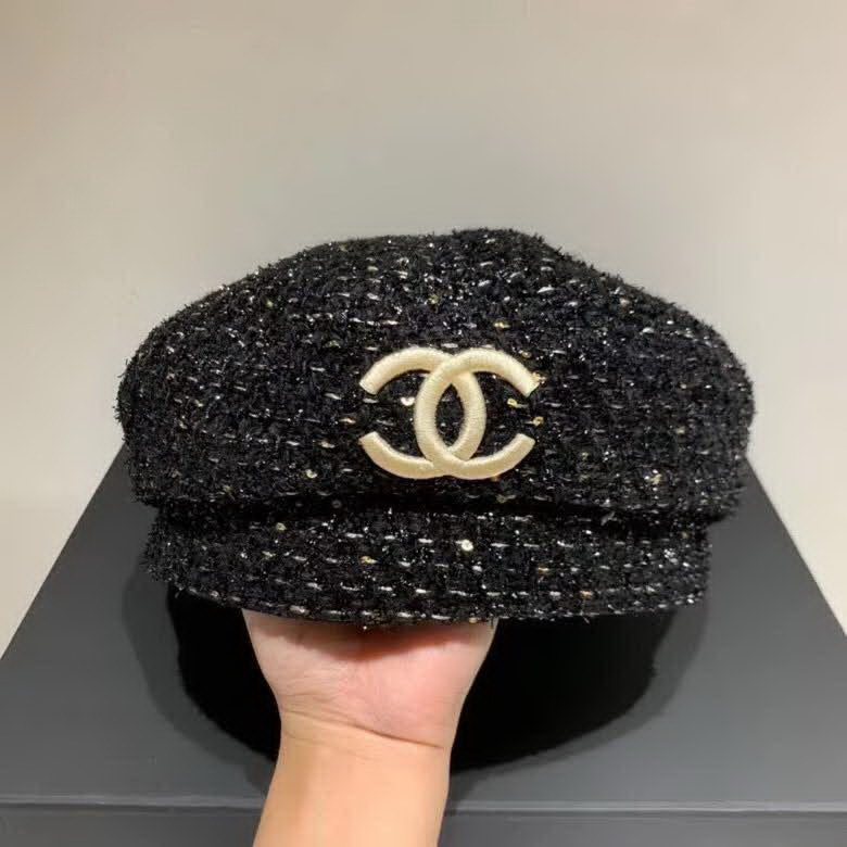 20冬季最新专柜款-香奈儿Chanel毛呢贝蕾帽，专柜同步，精致刺绣logo 百搭款，搭衣必备