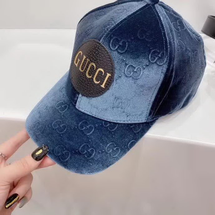 20冬季最新专柜款-古驰Gucci新款绒压花，老花gg皮标棒球帽，专柜同步新款，光滑绒面，尊显奢华质感，高级名媛贵族风