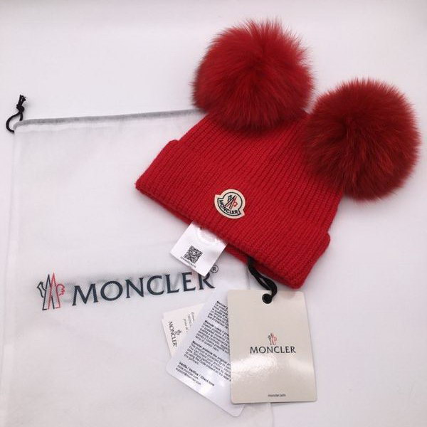 官网同步20秋季最新款-Moncler新款针织帽，独家定制超大毛球，特别火爆，采用精选毛线，手感超柔软，弹性极佳