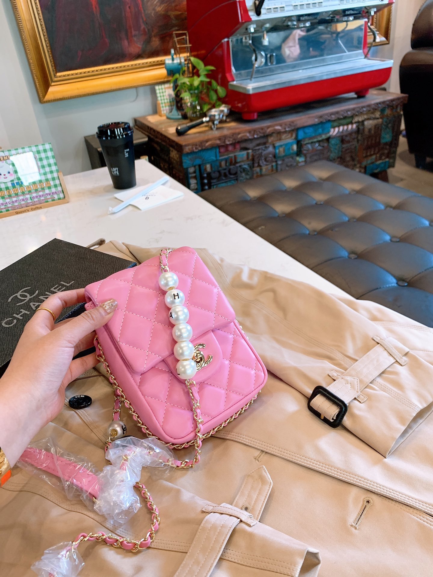 CHANEL  LB0312005020130  size: 13x17cm