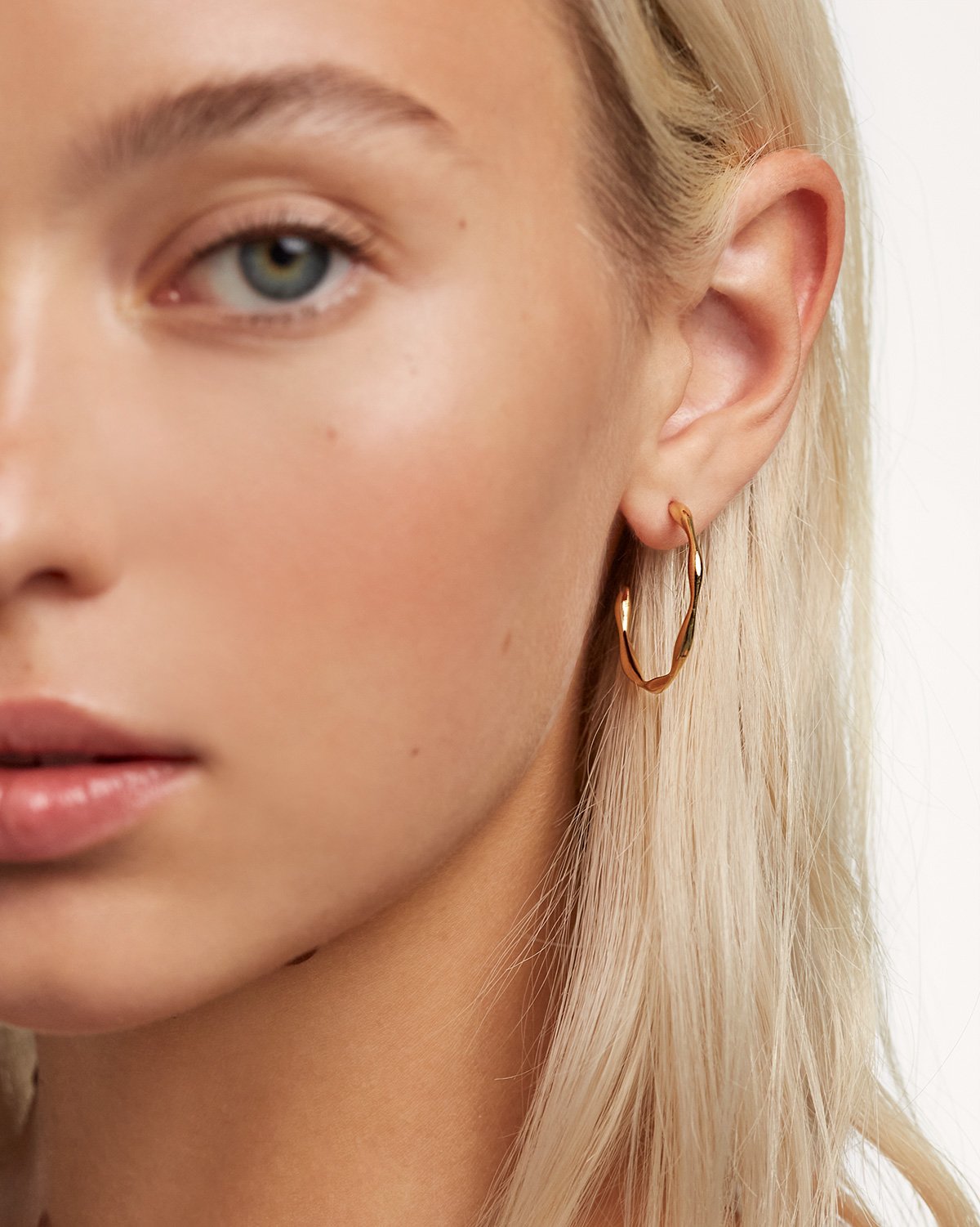 Vanilla Gold Earrings