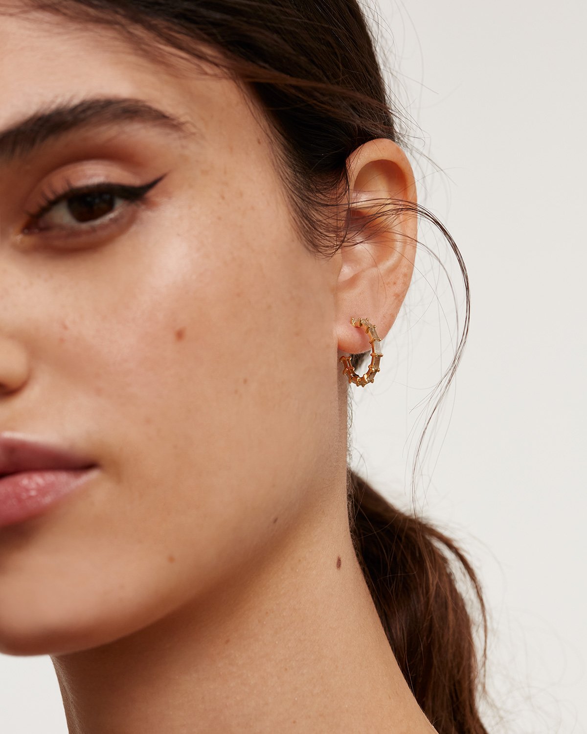 Pistil Gold Earrings