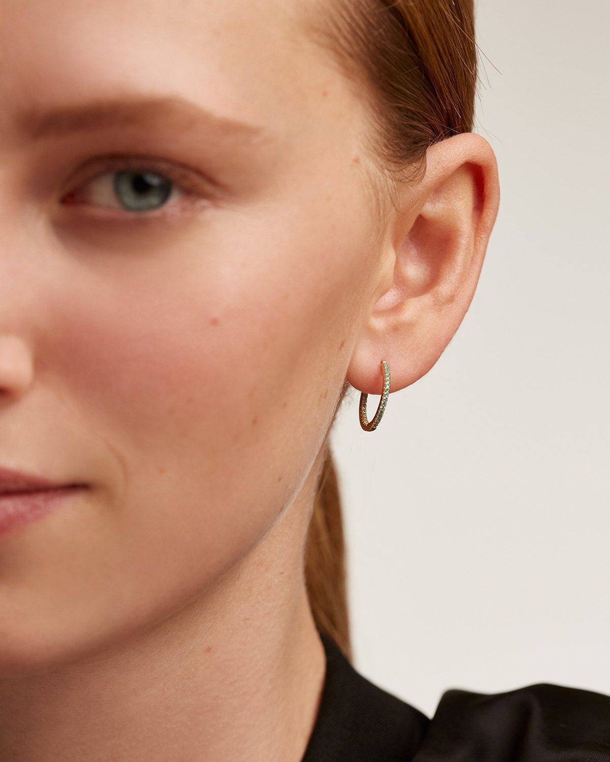 Celeste Medium Hoops Gold