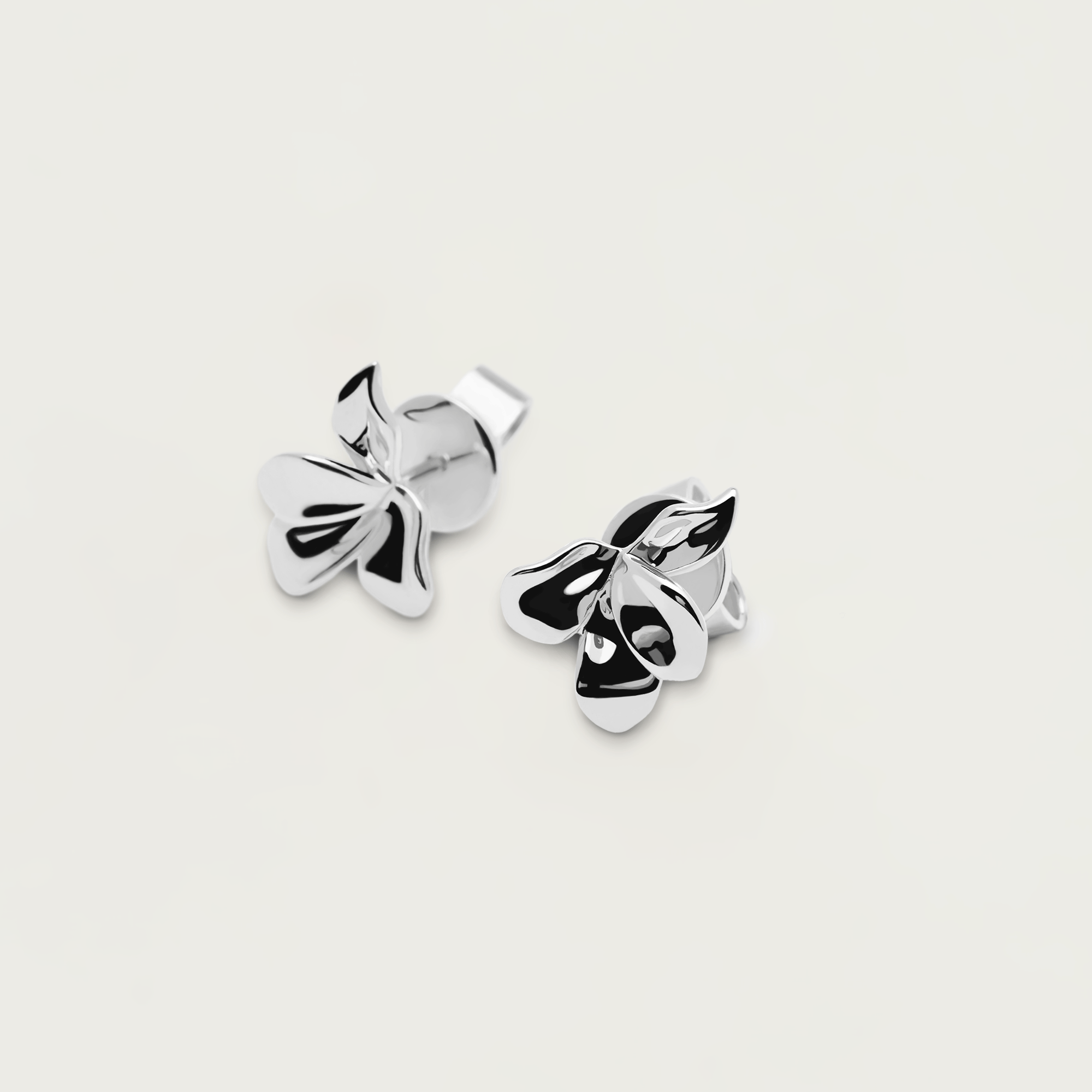 Narcise Silver Earrings