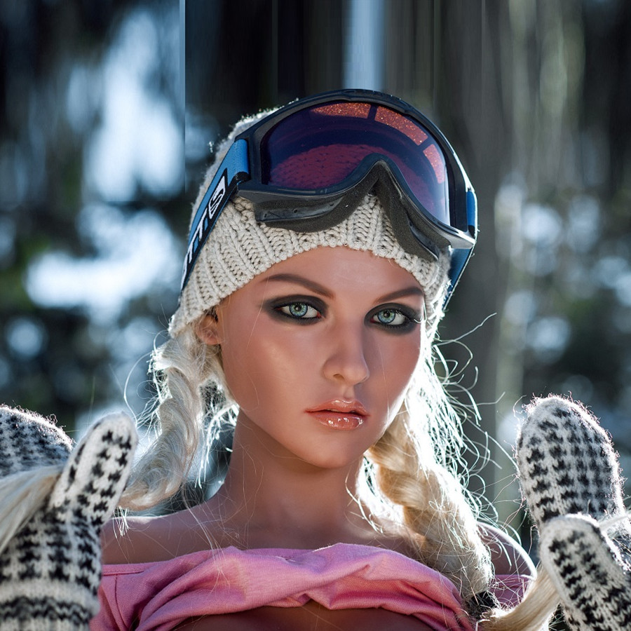 BARELY: 157CM Men Doll