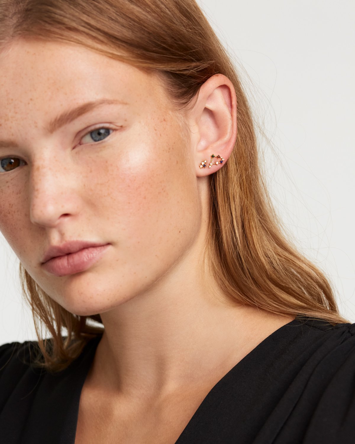 GRID CAPRICORN EARRINGS