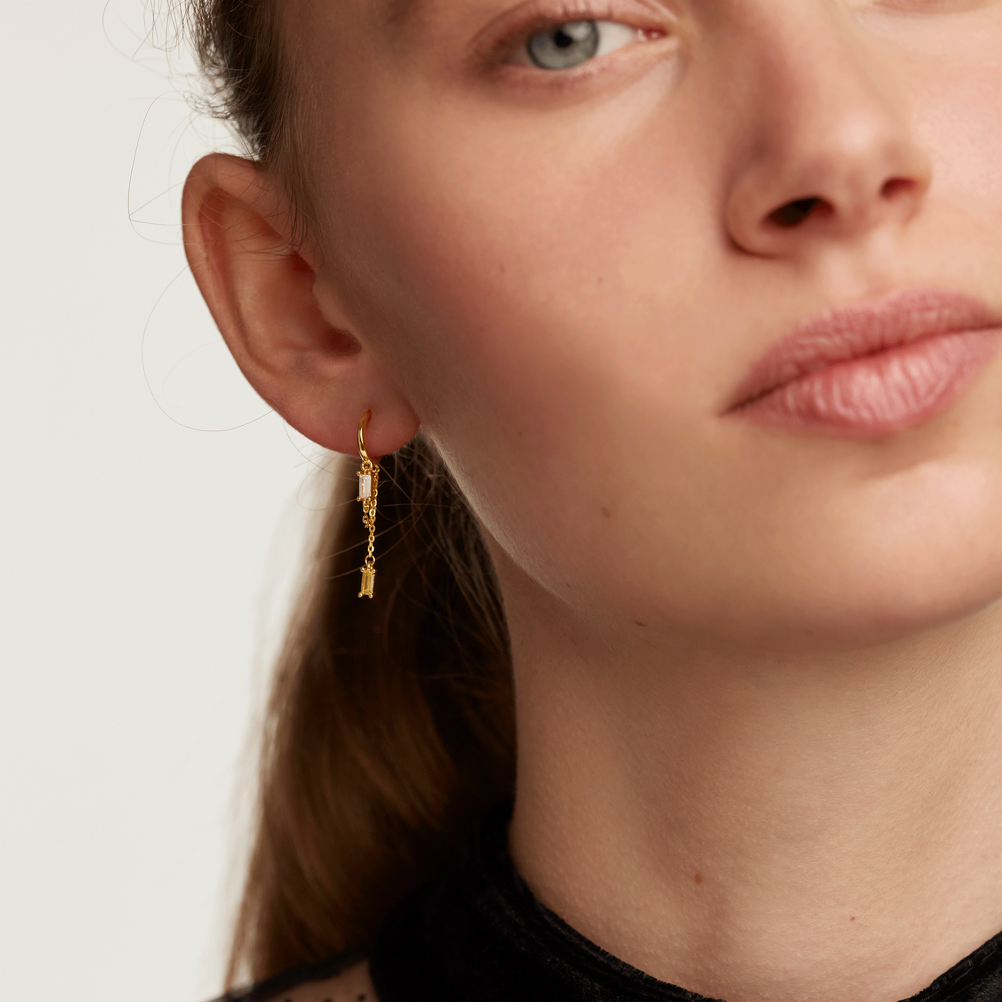 Salma Gold Earrings