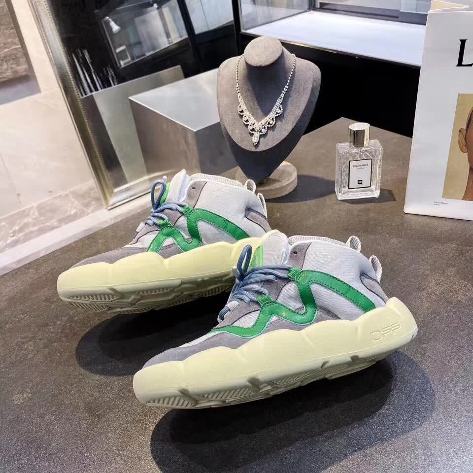 20秋季最新专柜款-OFF WHITE2020秋冬款上新官网同步，LOOG撞色鞋带，潮范十足，是当季潮鞋时尚百搭必选款喔