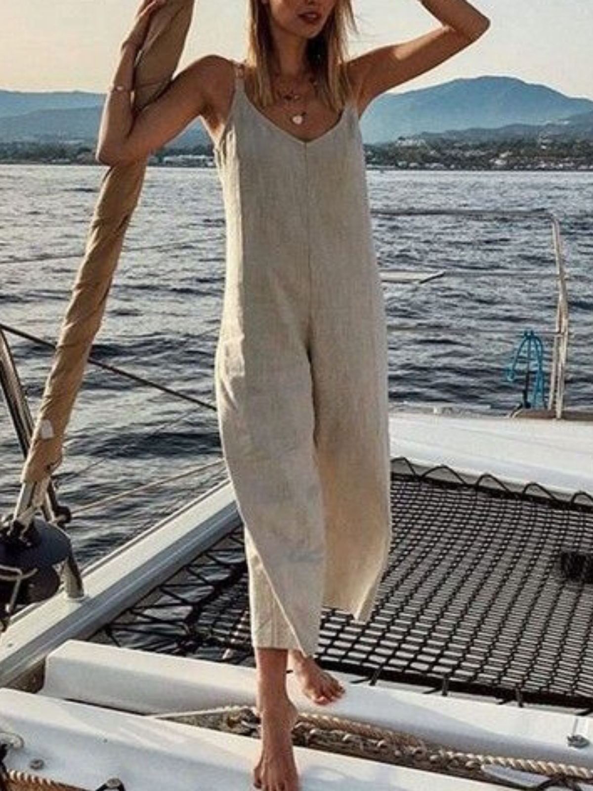 Casual V Neck Sleeveless Solid Jumpsuits