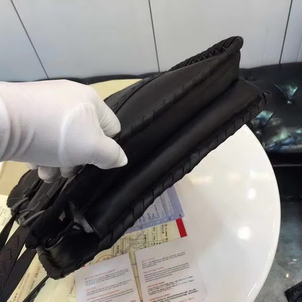 【原版皮】宝缇嘉/BV 男士公文包，采用蜡胎牛皮精心裁制而成，质地轻盈，空间充裕，携带方便，款号：80188802