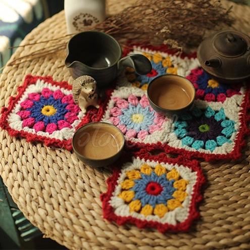 Red Daisy Mat Three-piece Set