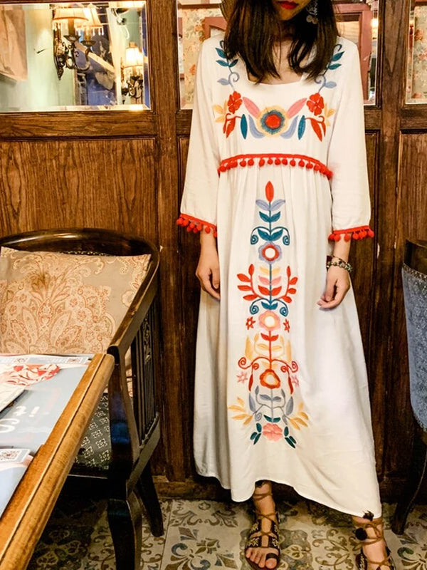 Vintage Embroidered Flowers Maxi Long Dress