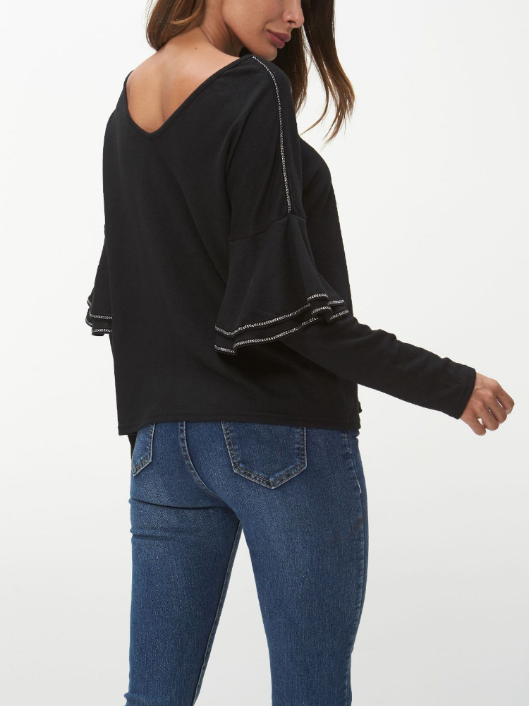 V Neck Appliqued Bell Sleeve Vintage T-Shirts