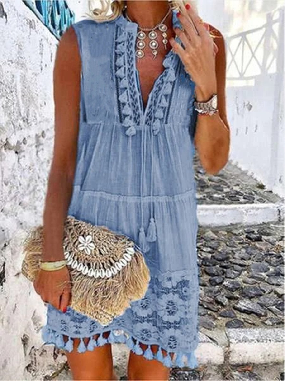 Holiday V-neck Laser-cut Sleeveless Midi Dress