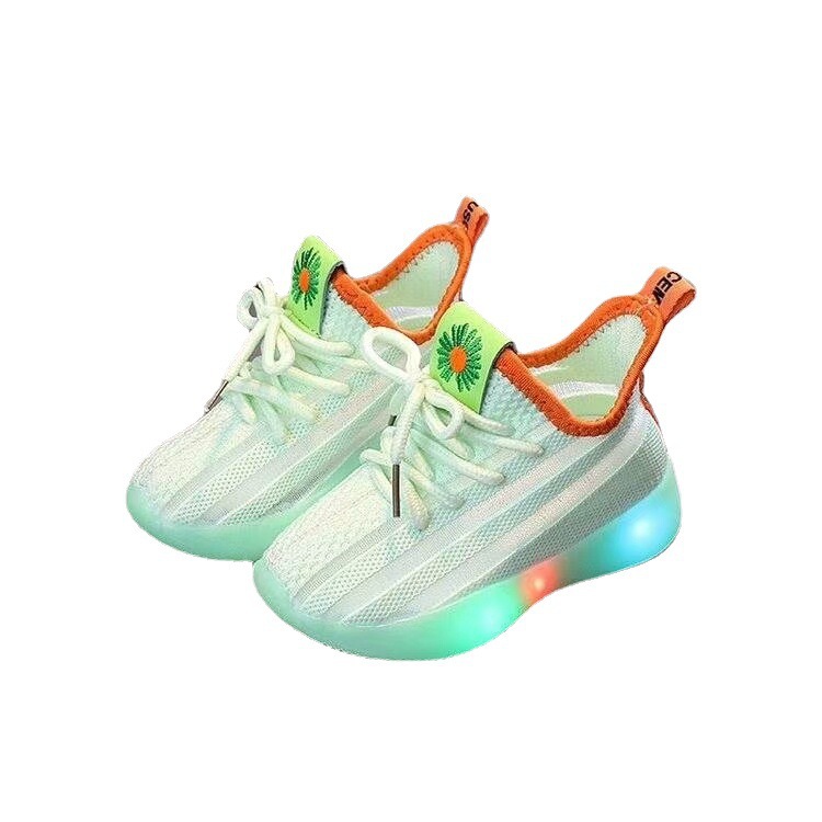 运动小白鞋女韩版2020秋季款百搭厚底小白鞋女式休闲鞋透气