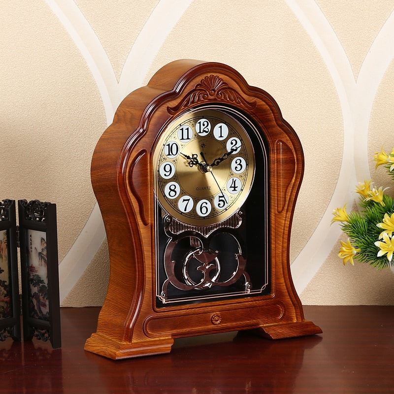 European Style Retro Living Room Household Clock With Solid Wood Clock