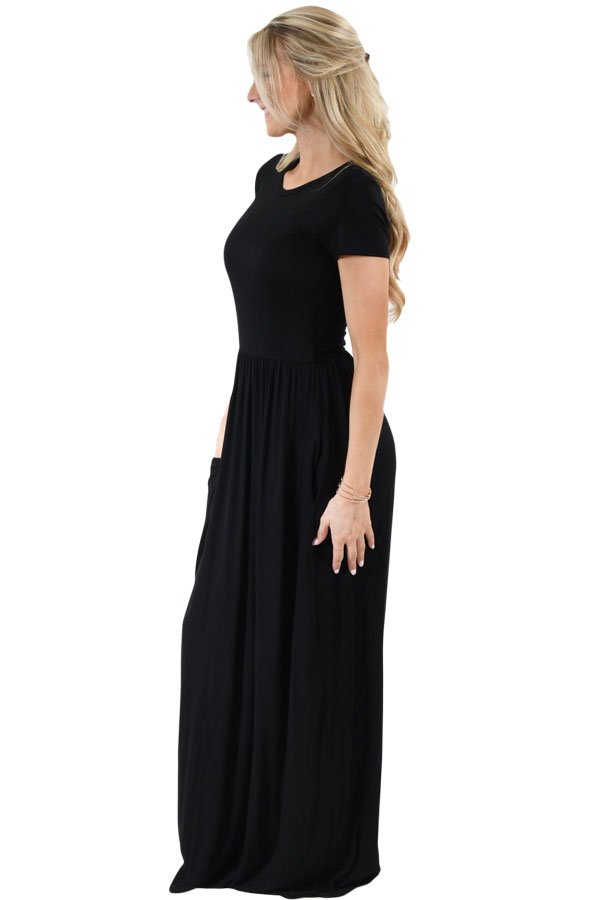 Black Short Sleeve Ruched Waist Maxi Dress