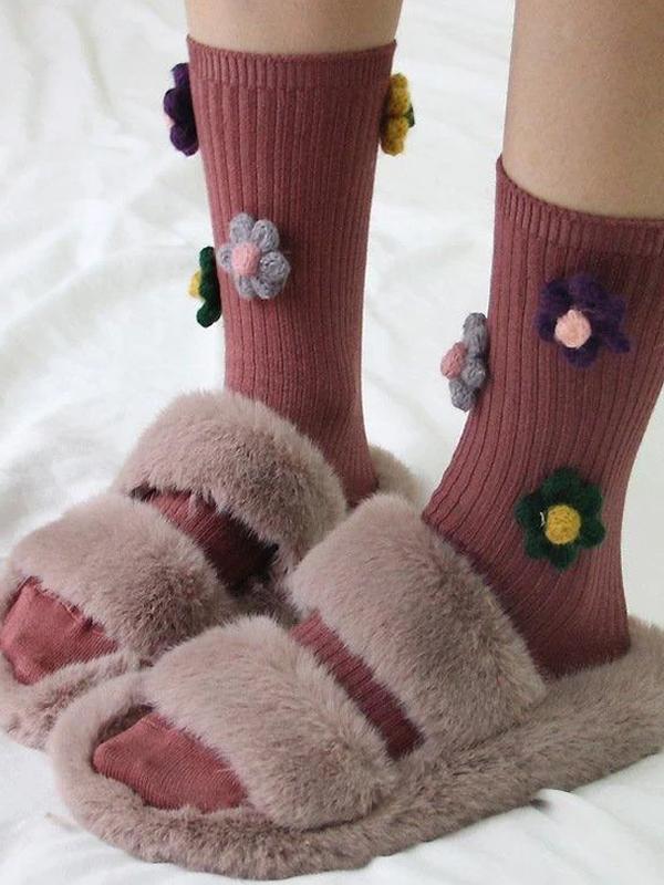 Three-dimensional flower cotton women's vertical tube socks