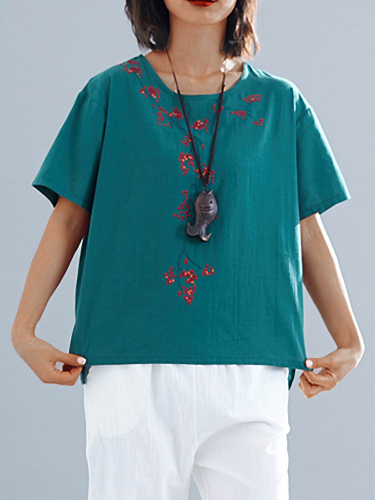 Plus Size  Women  Cotton   Embroidered  Short  Sleeves Round Neck   Casual  Tops