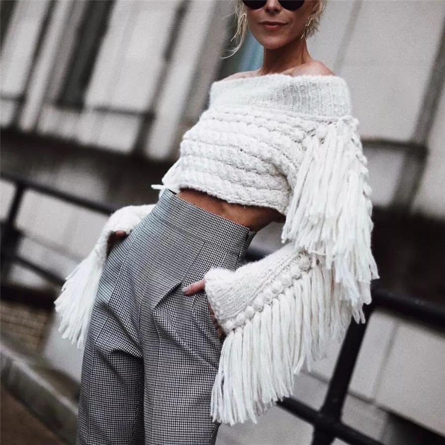 Stylish Solid Color Collar Tassel Sweater