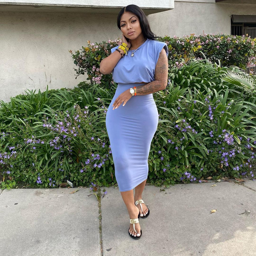 European and American women's 21 summer two-piece suit sleeveless padded T-shirt one-step skirt all-match fashionable casual suit H8912