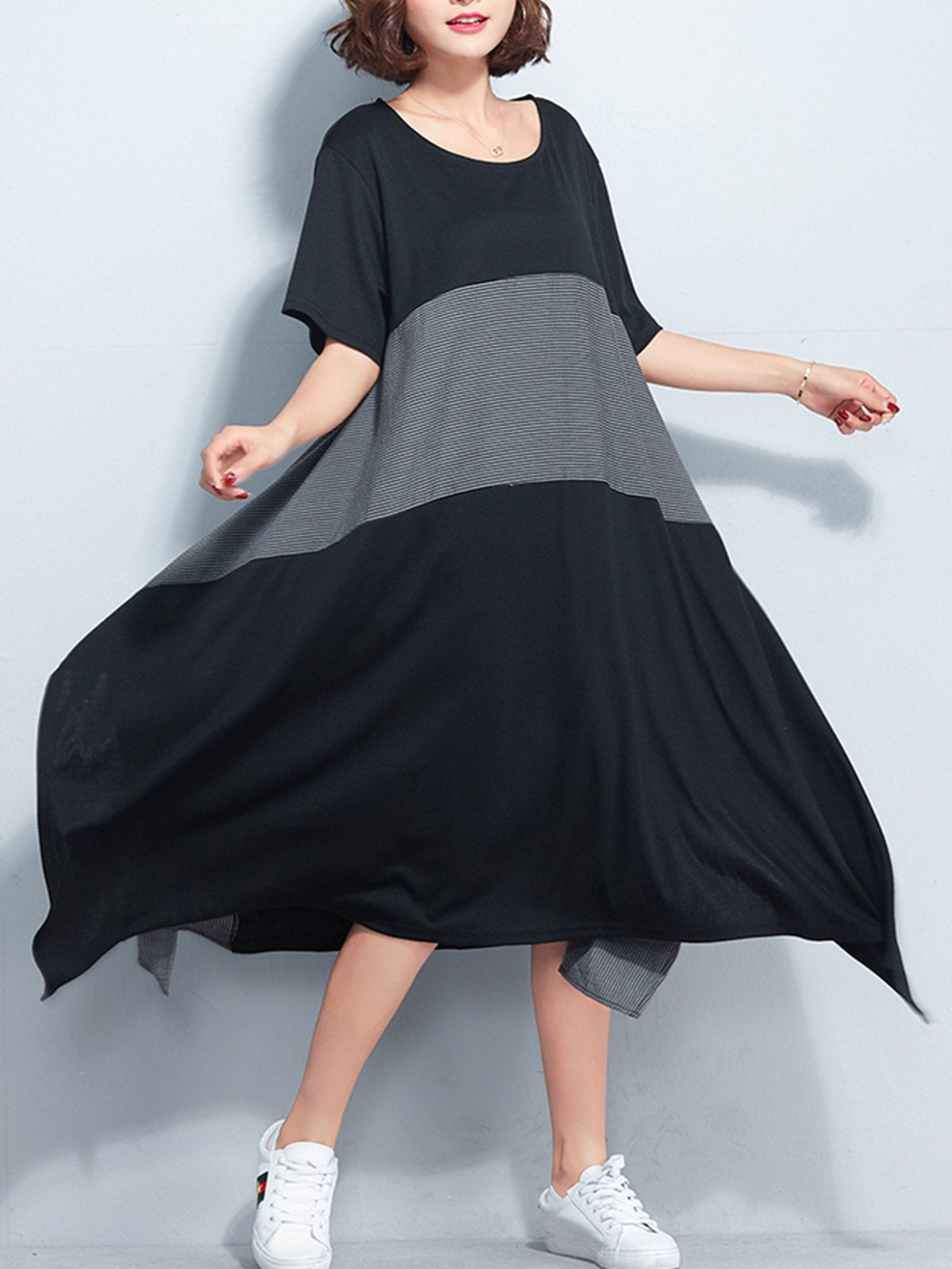 Women Black Color-block Solid Shift Crew Neck Casual Midi Dress