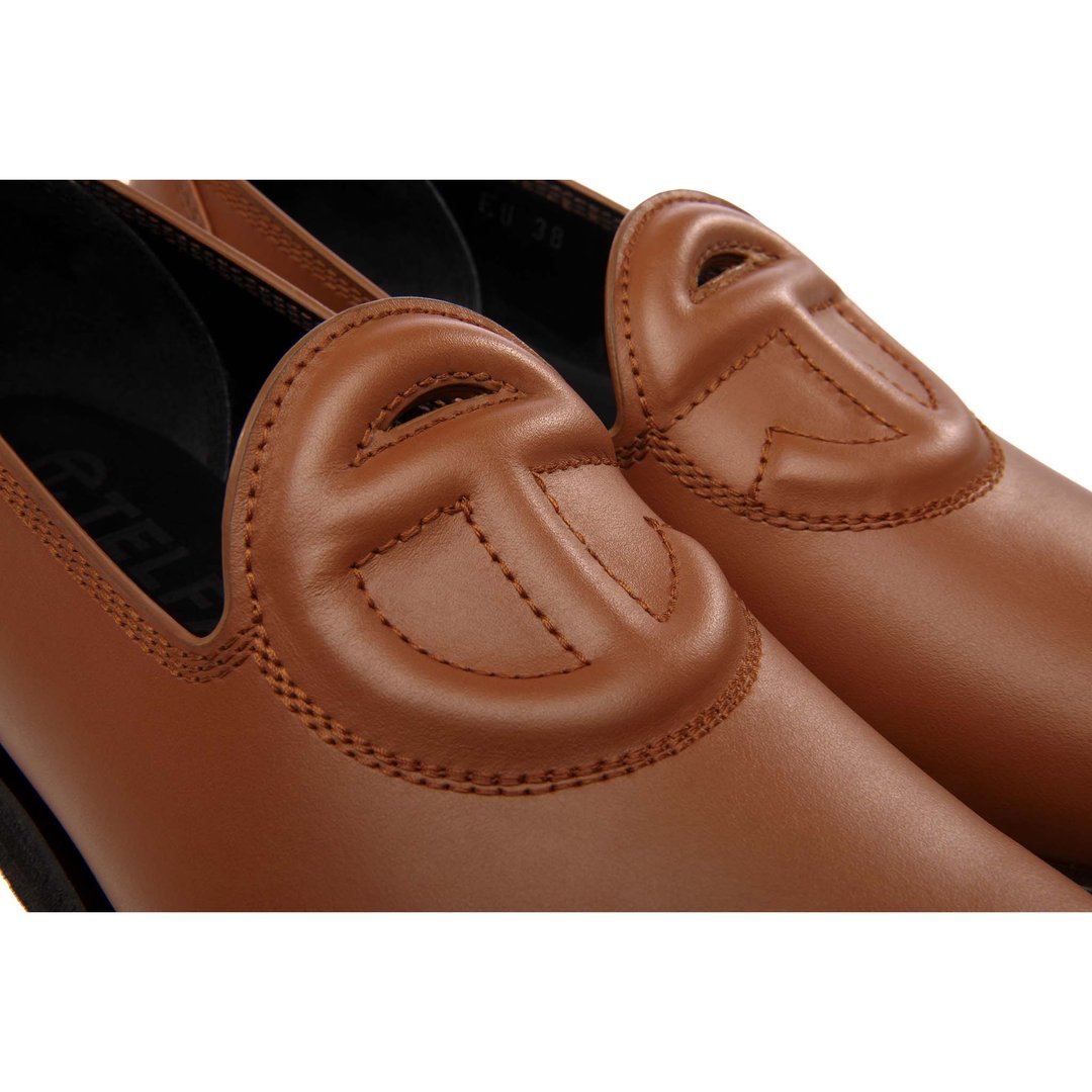 Logo Loafer - Tan
