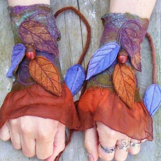 Red Vintage Gloves & Mittens