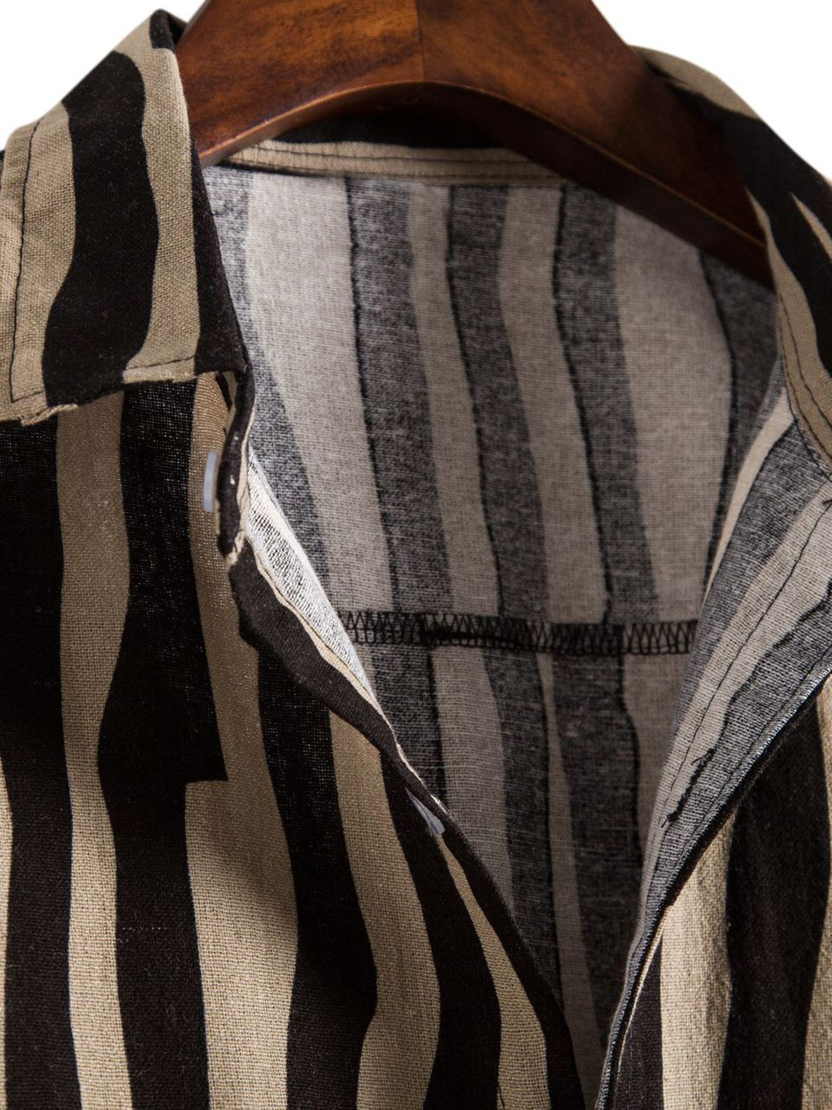 Men’s Stripe Print Pocket Short Sleeve Shirt