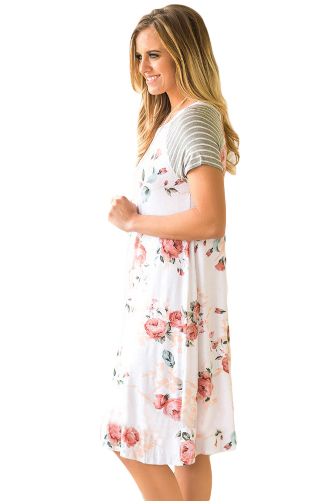 White Backdrop Floral Print A-line Loose T-shirt Dress