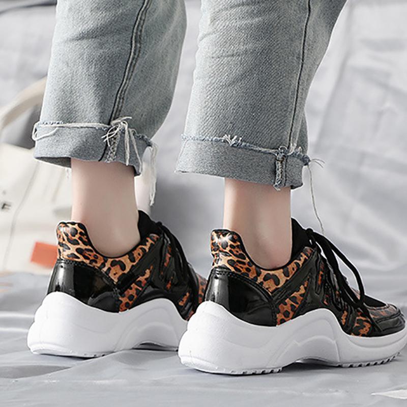 Fashion Women Leopard Printed Flat Heel Sneakers