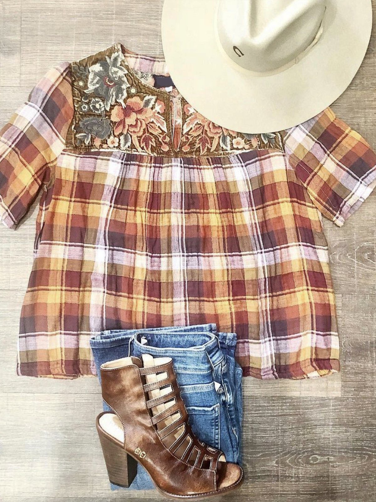 Sweet V Neck Short Sleeve Shift Shirts & Tops