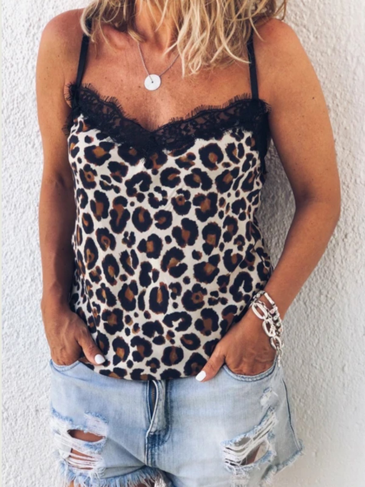 Casual sexy vacation leopard strap T-shirt