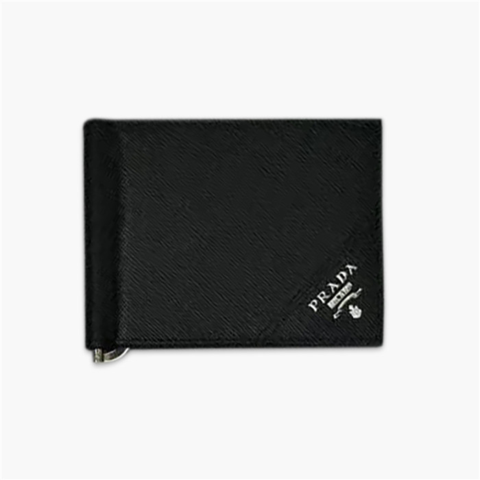 【原版皮】普拉达/Prada 金属钱夹，选用十字纹小牛皮裁制而成，边角饰三角散字徽标，款号：2MN077