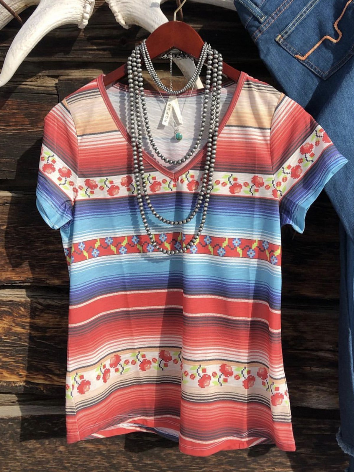 Color Geometric Short Sleeve Jersey V Neck Shirts & Tops