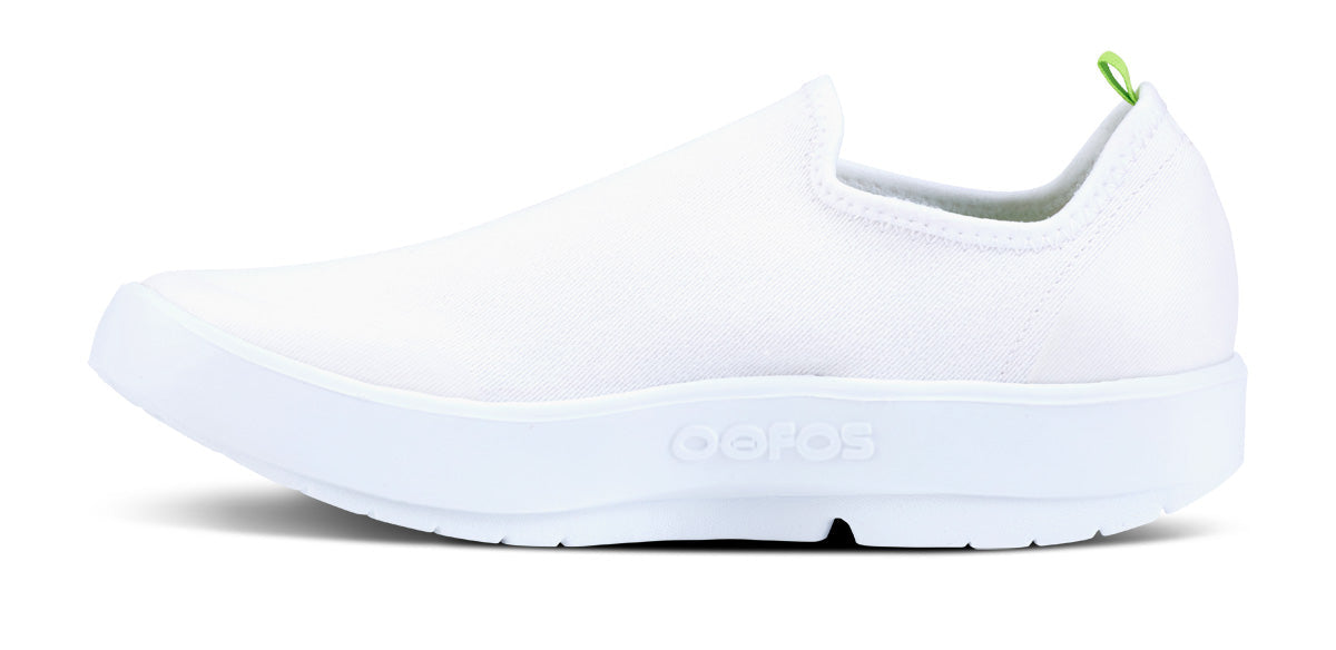 Women's OOmg eeZee Low Shoe - White
