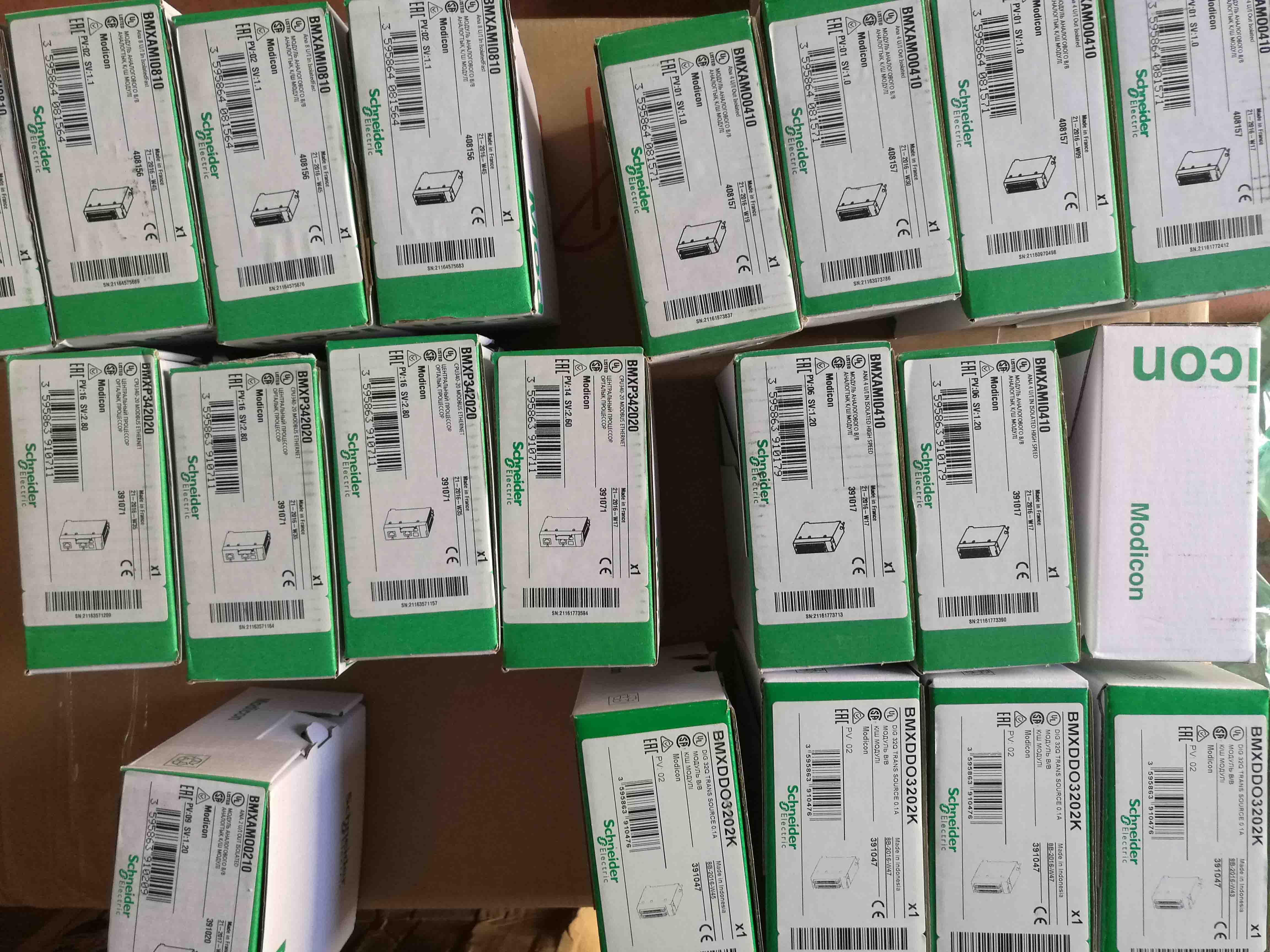 BMEH5840K Schneider Quantum Original Factory Sealed New