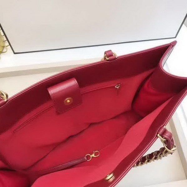 【原版皮】香奈儿/Chanel 大Logo全皮购物包，实用型设计理念，进口小牛皮，大容量，日常上班A4文件妥妥的，大小正好款式也不挑服装 ，休闲，裙装都可轻松驾驭，款号： AS1943